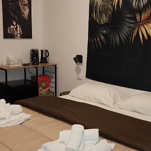 Camera standard con letto king size